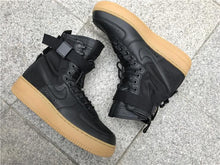 Load image into Gallery viewer, Nike Air Force 1 Special Field Black Gum