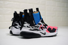 Load image into Gallery viewer, Air Presto Mid Acronym Racer Pink